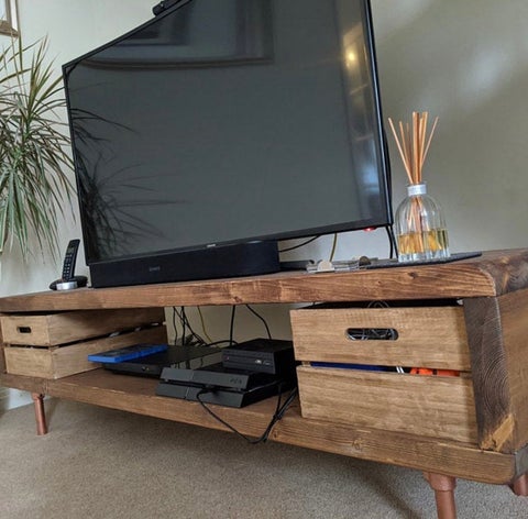 TV Stand Buying Guide: How to Choose or Create your Bespoke Reclaimed Wood TV Stand