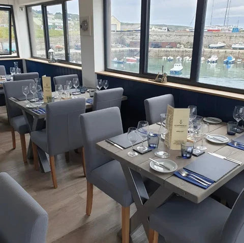 10 Benefits of Bespoke Commercial Wooden Furniture for Your Hospitality Business